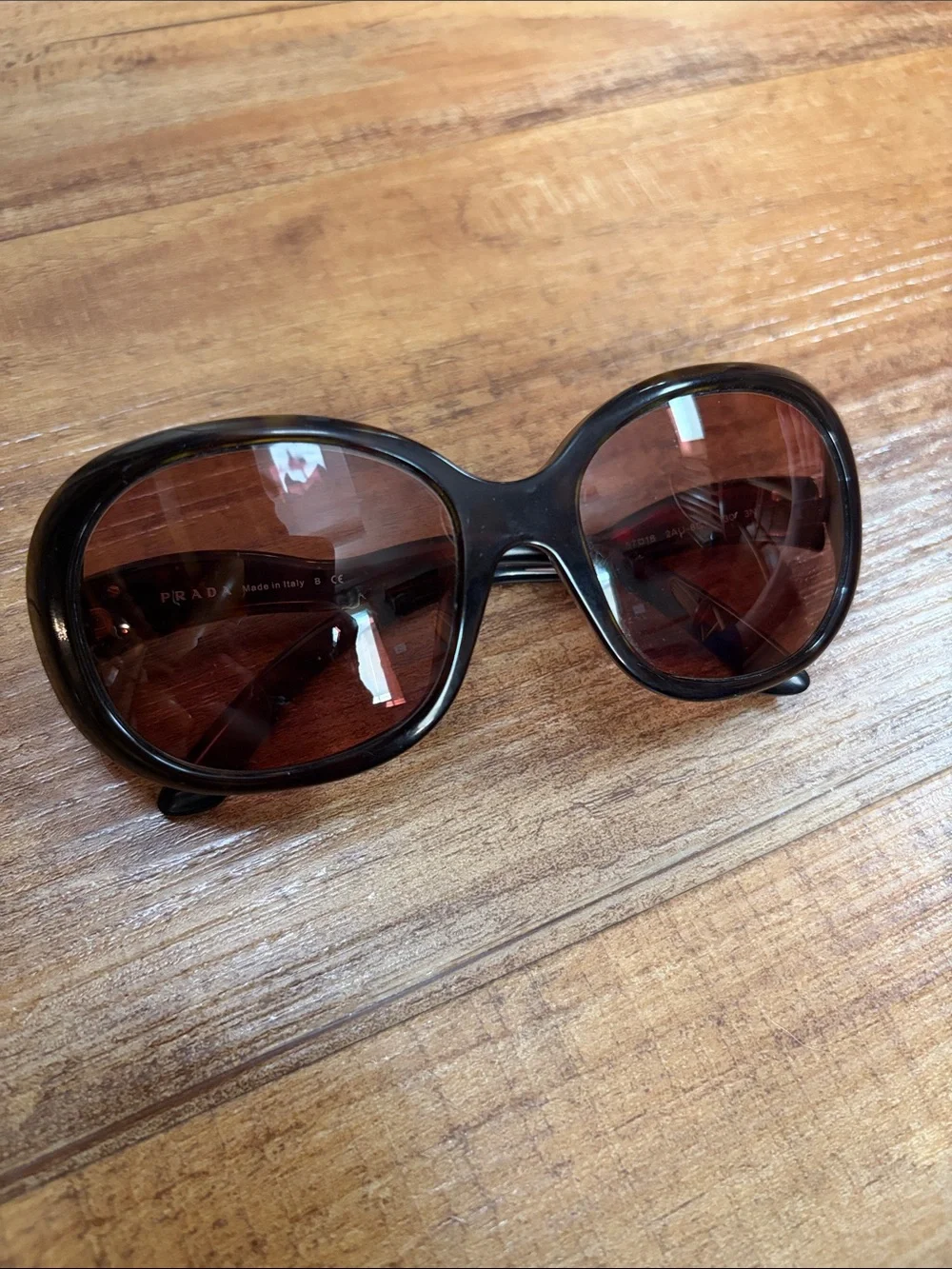 Prada black/brown tortoise shell sunglasses SPR08L